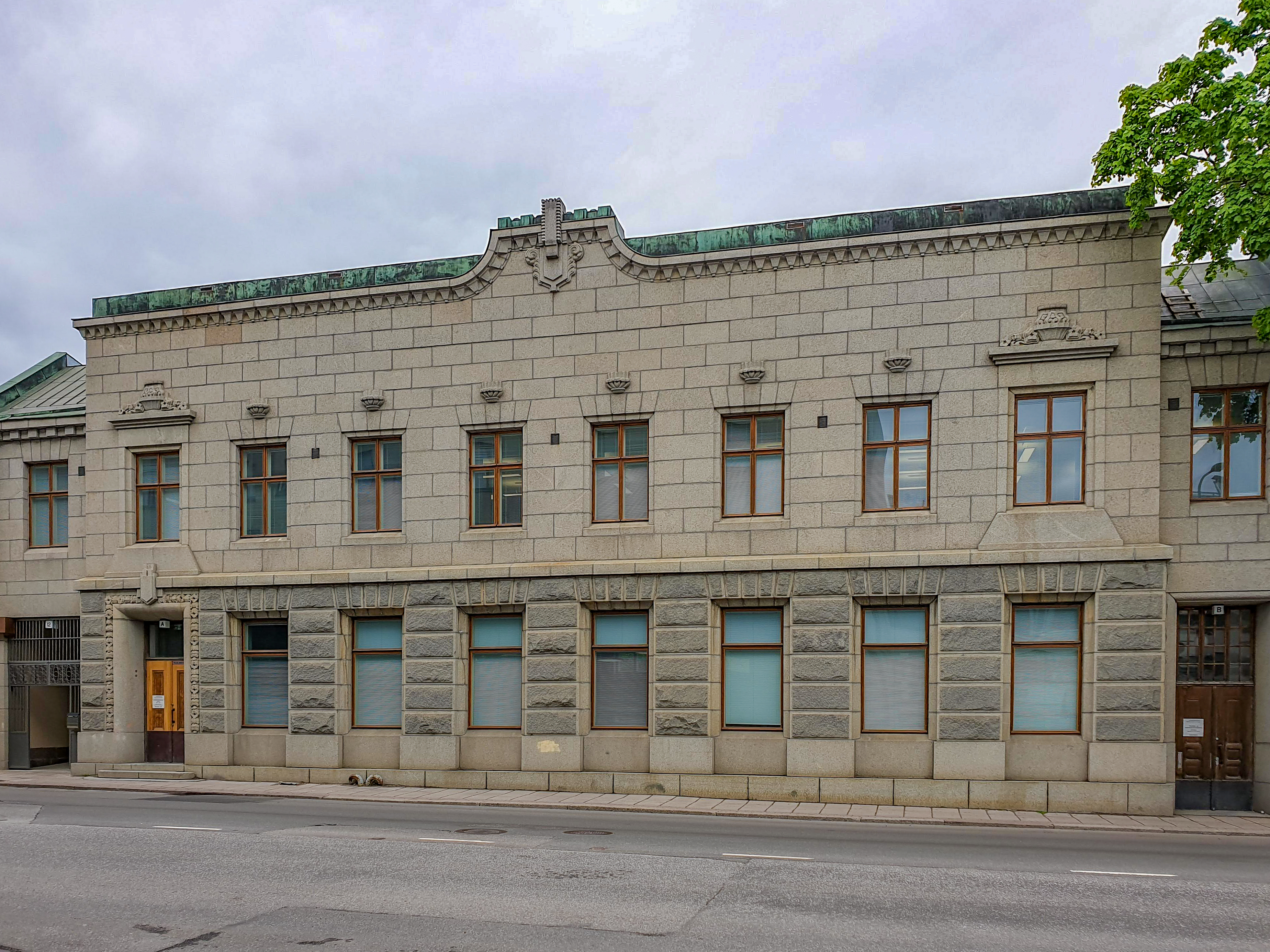 Lappeenrannan seurakuntien palvelupiste Lappeenrannan seurakuntayhtymän hallintorakennus, Koulukatu 12