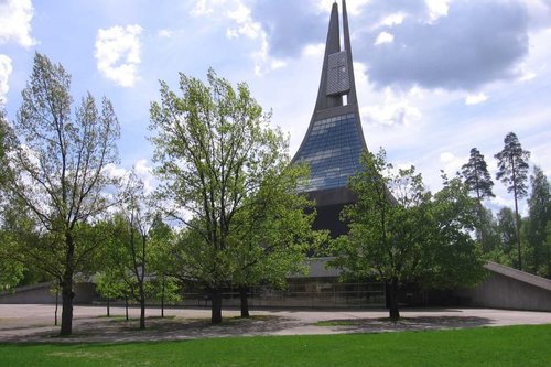 Sanajumalanpalvelus Järviradiossa