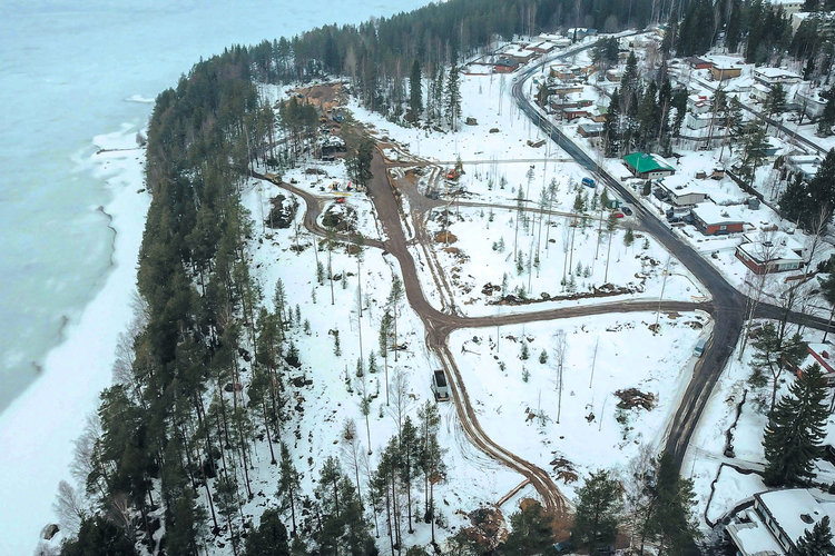 Avaa kuva isommaksi Ilmakuva Kaislarannan tonteista.