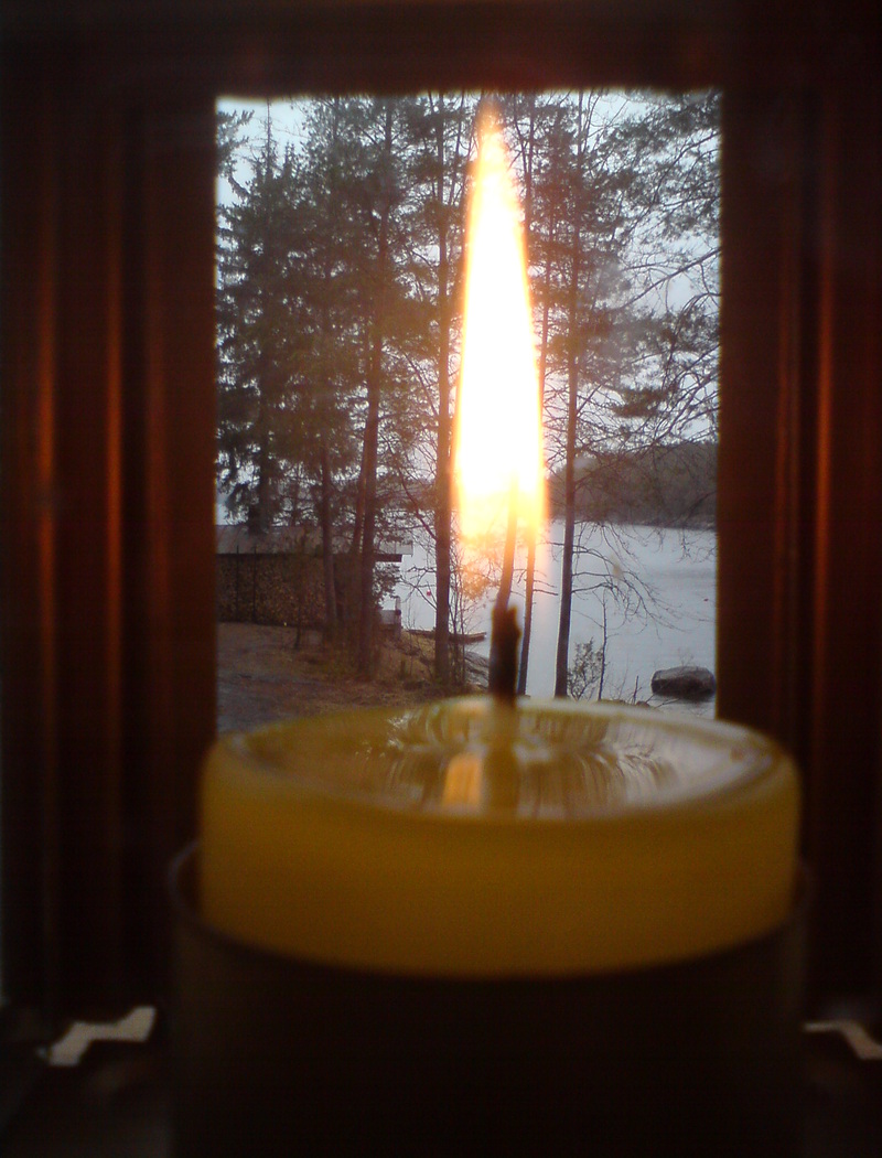 Kynttilä, Tuosan rantasauna_L.jpg