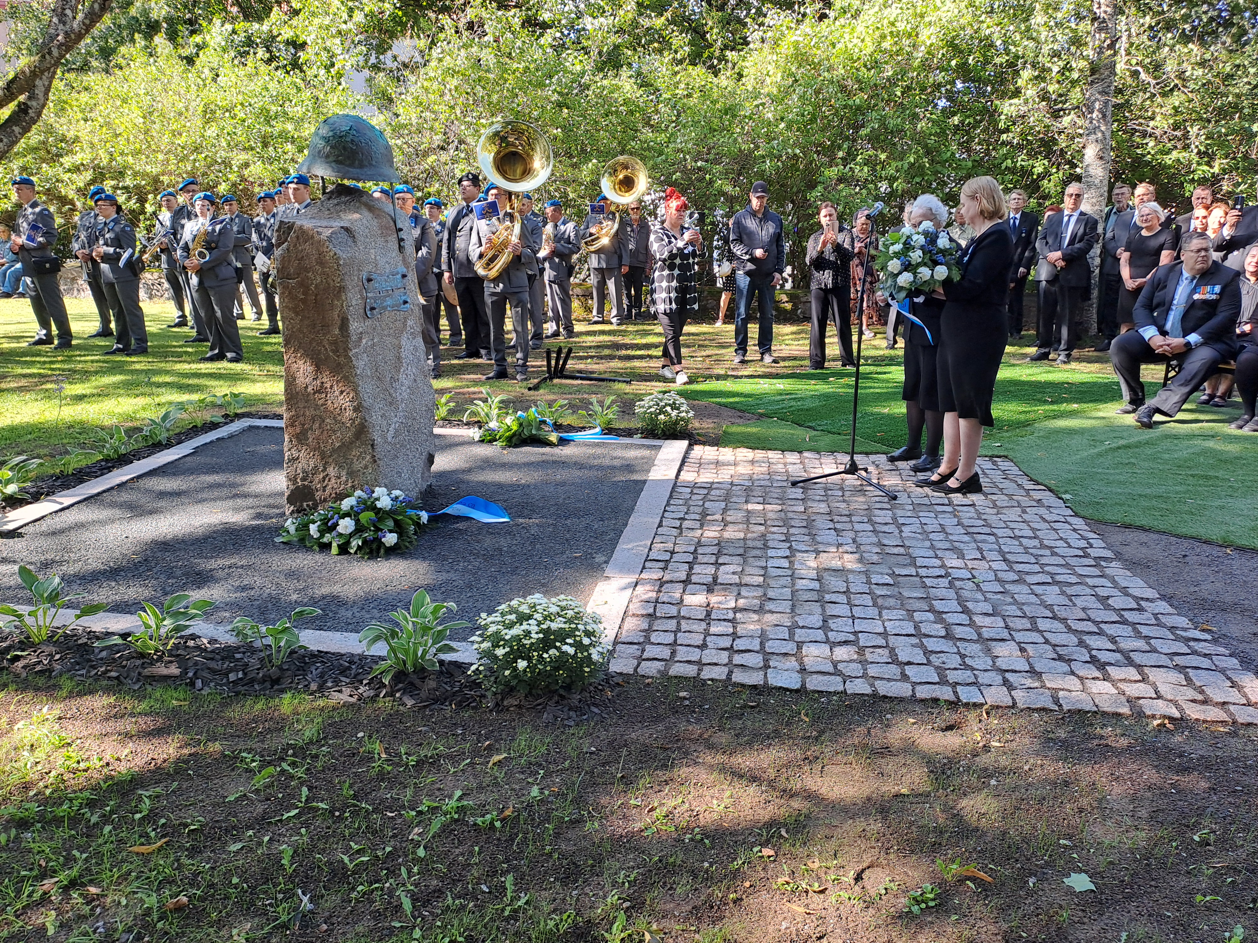 Tuntemattomien vainajien muistomerkin paljastusjuhlallisuudet 25.8.2024